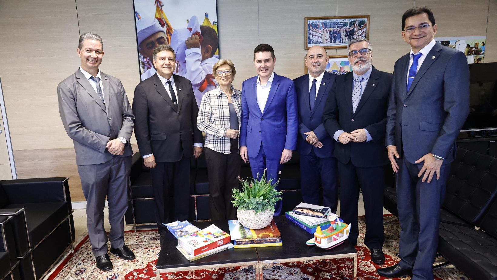 Leia mais sobre o artigo Ministro das Cidades, Jader Filho, recebe equipe do CFA e convite para palestrar no Enbra 2025